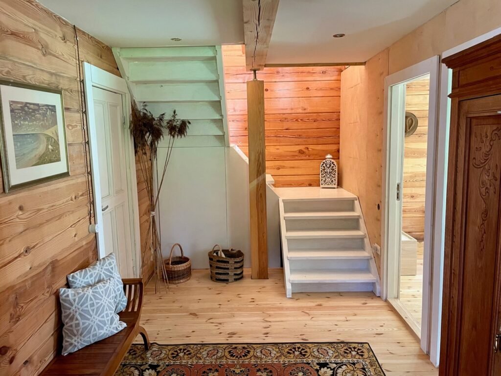 Miško sielų stovyklos - miško namas